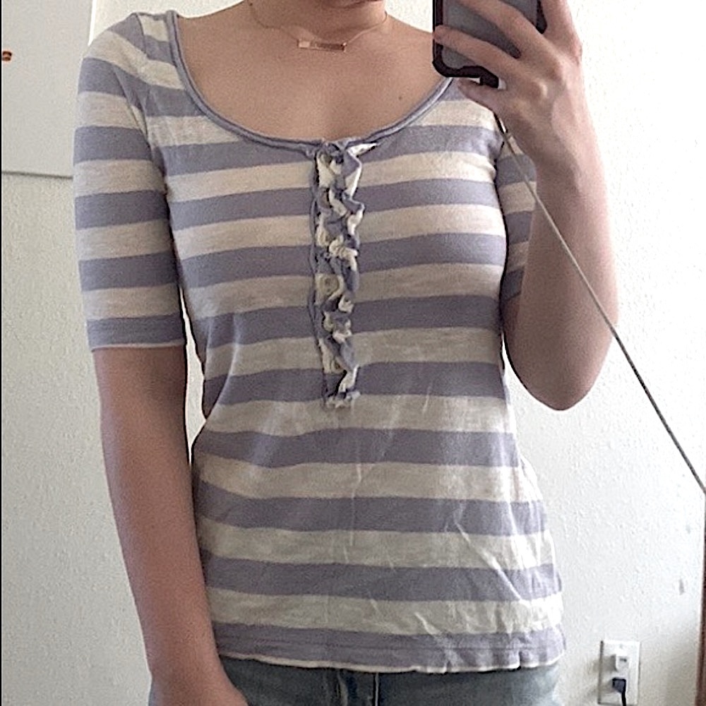 Old Navy • Purple & White Striped 1/4 Sleeve Shirt 💜